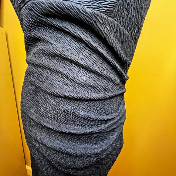 Xscape Navy Black Cocktail Fitted Knee Length Formal Dress SZ 8 Wedding Party - Picture 6 of 15